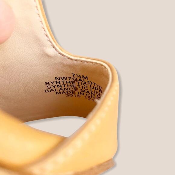 Nine West Galotie Studded Block Heel Sandals NW7 Tan Brown Size 7.5 M - Picture 13 of 14